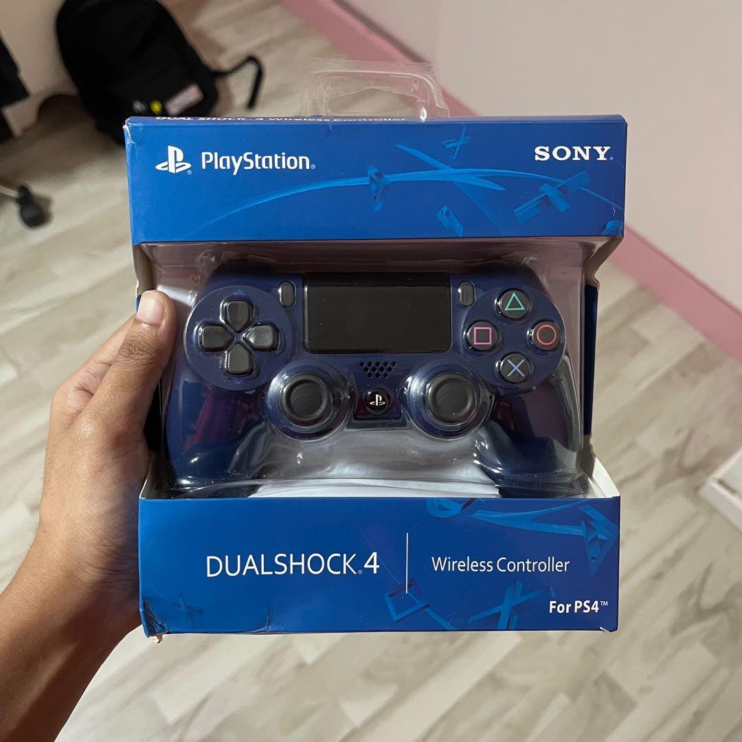 PS4 Wireless Controller DUALSHOCK 4, Video Gaming, Gaming Accessories,  Controllers on Carousell