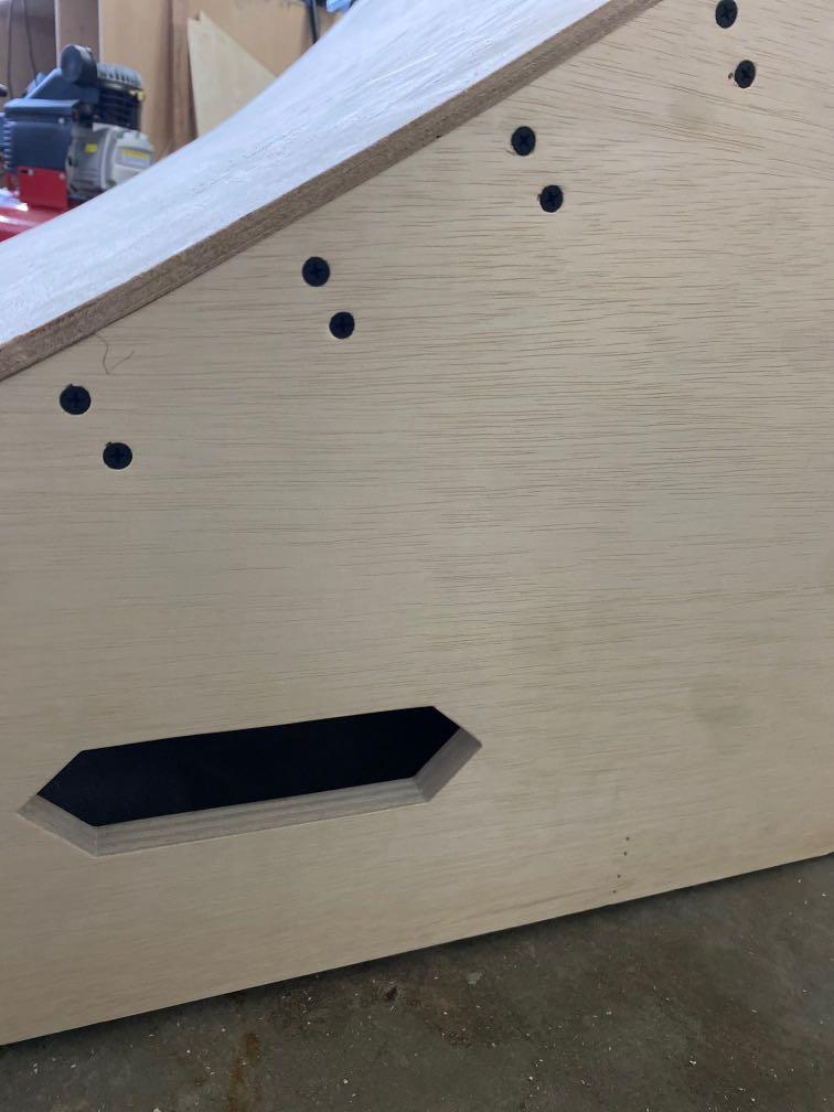 Quarter pipe / Spine / Mini Ramp, Sports Equipment, Exercise & Fitness ...