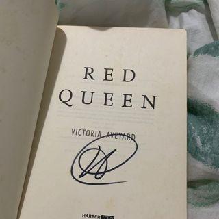 SIGNED Red Queen by Victoria Aveyard