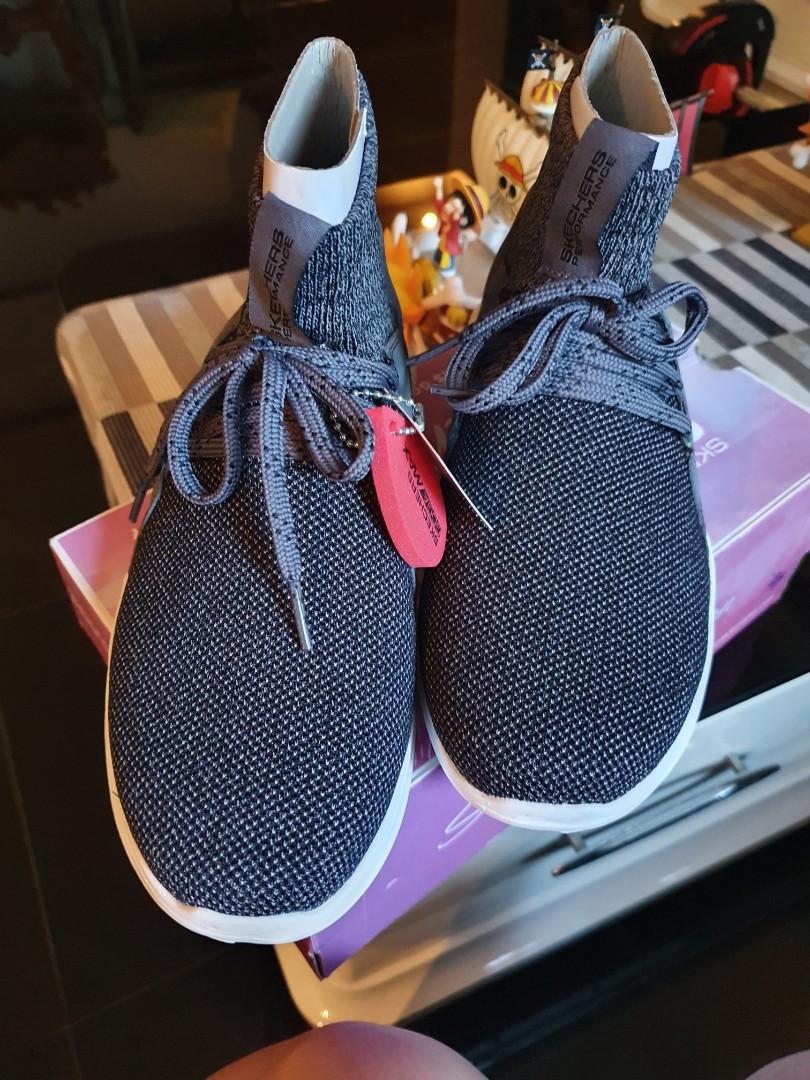 Skechers go run deals mojo zing