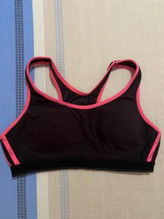 (Category: ) located in . Submitted by bananashoppe (Listing ID 1073974599, Image 1). Description: .