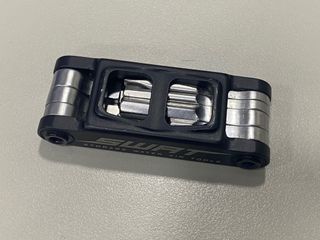 （分類：）位於 。 由 zavtilf 提交（商品編號 1073927111，圖片 1）。簡介： 。