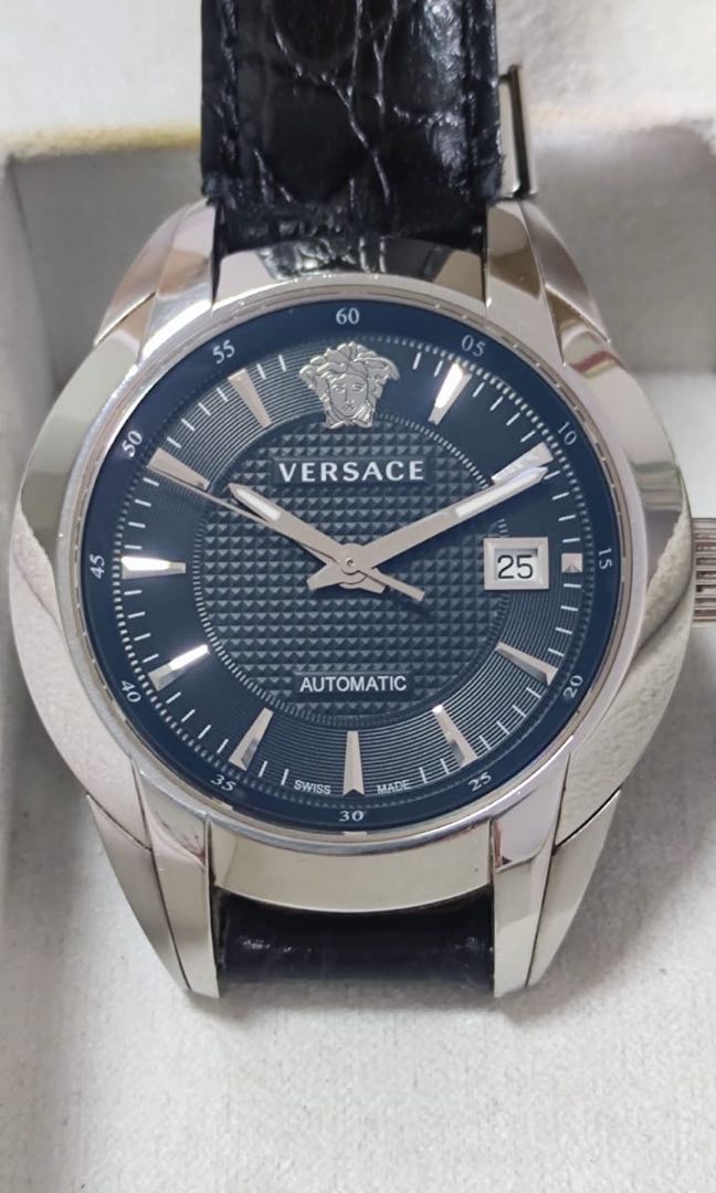 VERSACE Men s Character watch Mobile Phones Gadgets Wearables