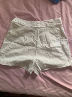 (Category: ) located in . Submitted by dottynutty (Listing ID 1073862363, Image 1). Description: .
