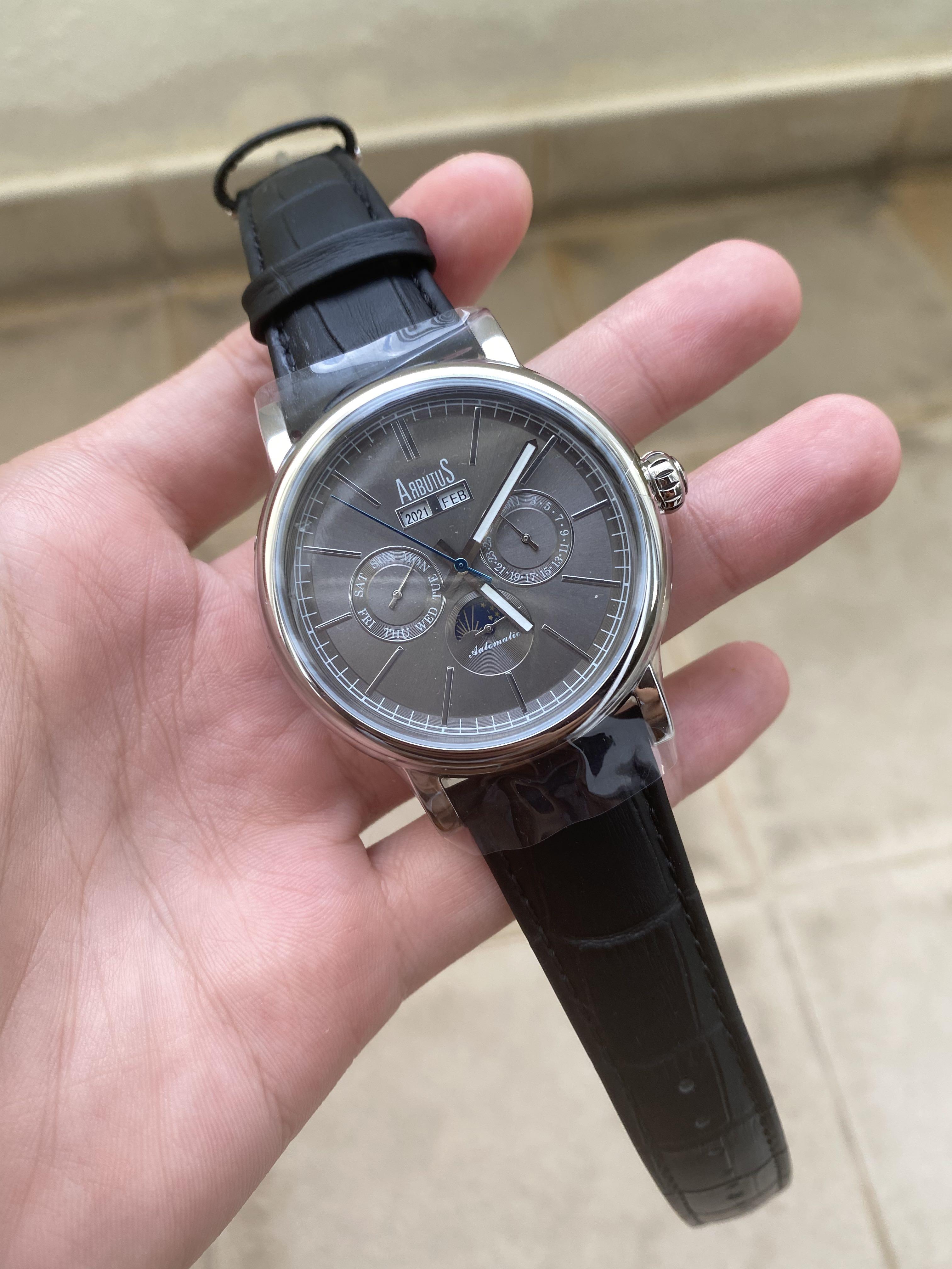 Arbutus clearance watch ar913