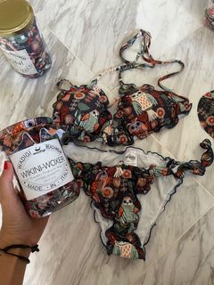 (Category: ) located in . Submitted by almaluboutique (Listing ID 1074107375, Image 1). Description: .