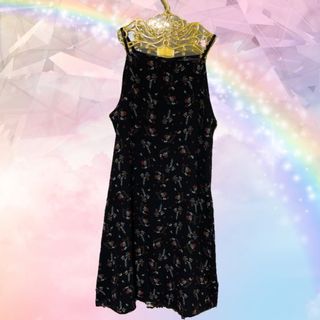 (Category: ) located in . Submitted by kittyshopper_ (Listing ID 1074185161, Image 1). Description: .