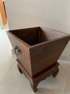 (Category: ) located in . Submitted by nntan (Listing ID 1074145218, Image 1). Description: .