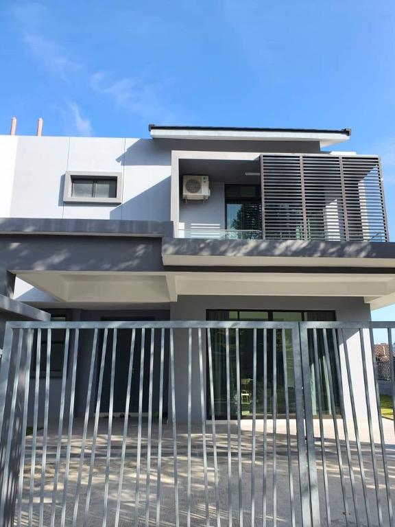 Double Storey Semi D Fully Furnished Jalan Idaman 5 Taman Nusa Idaman Property For Sale On Carousell