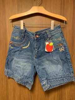 （分類：）位於 。 由 gigichau 提交（商品編號 1074145634，圖片 1）。簡介： 。