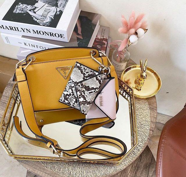 Guess Kirby Crossbody, Fashion, Wanita di Carousell