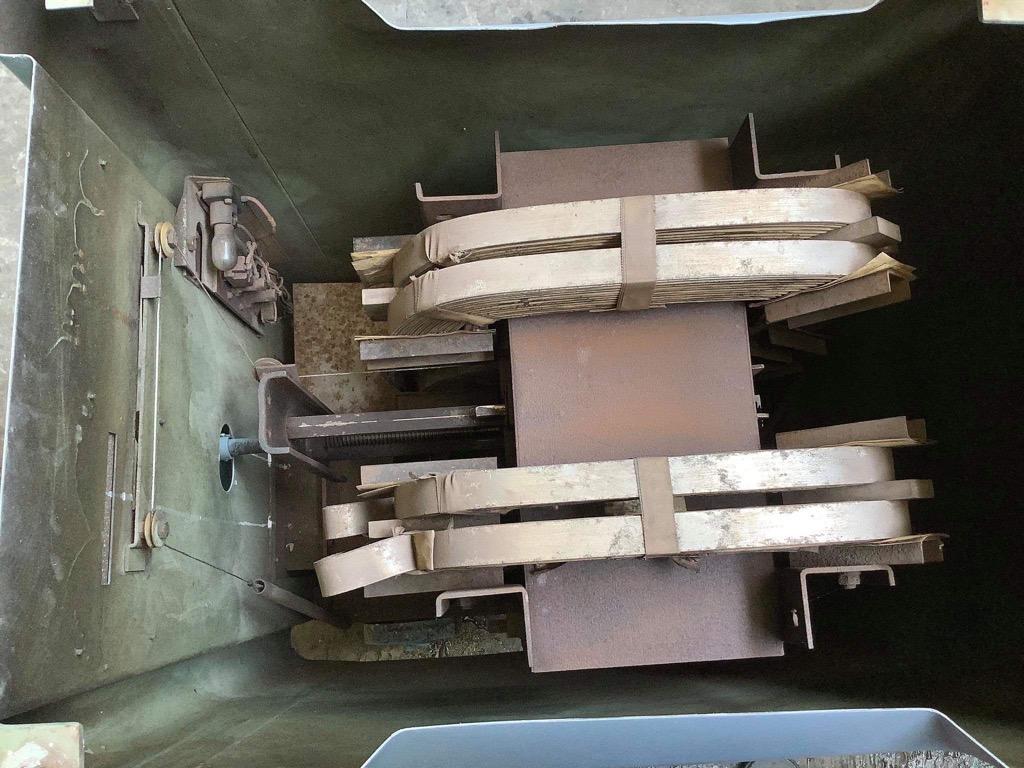 Hitachi Welding Machine 500 Amperes (Japan Surplus), Commercial