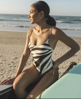 (Category: ) located in . Submitted by closetbyd (Listing ID 1074084578, Image 1). Description: .