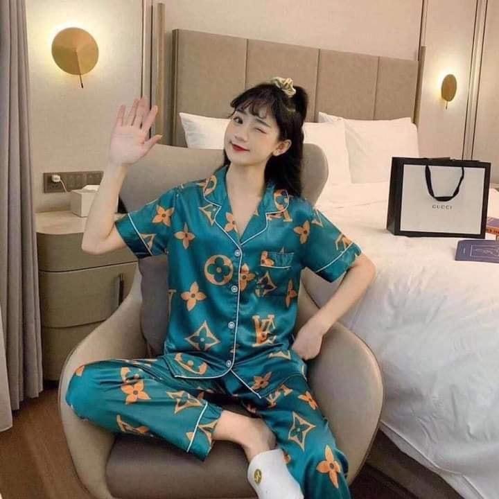 Korean Fashion Ladies Louis Vuitton Silk Pajama Set, Women's