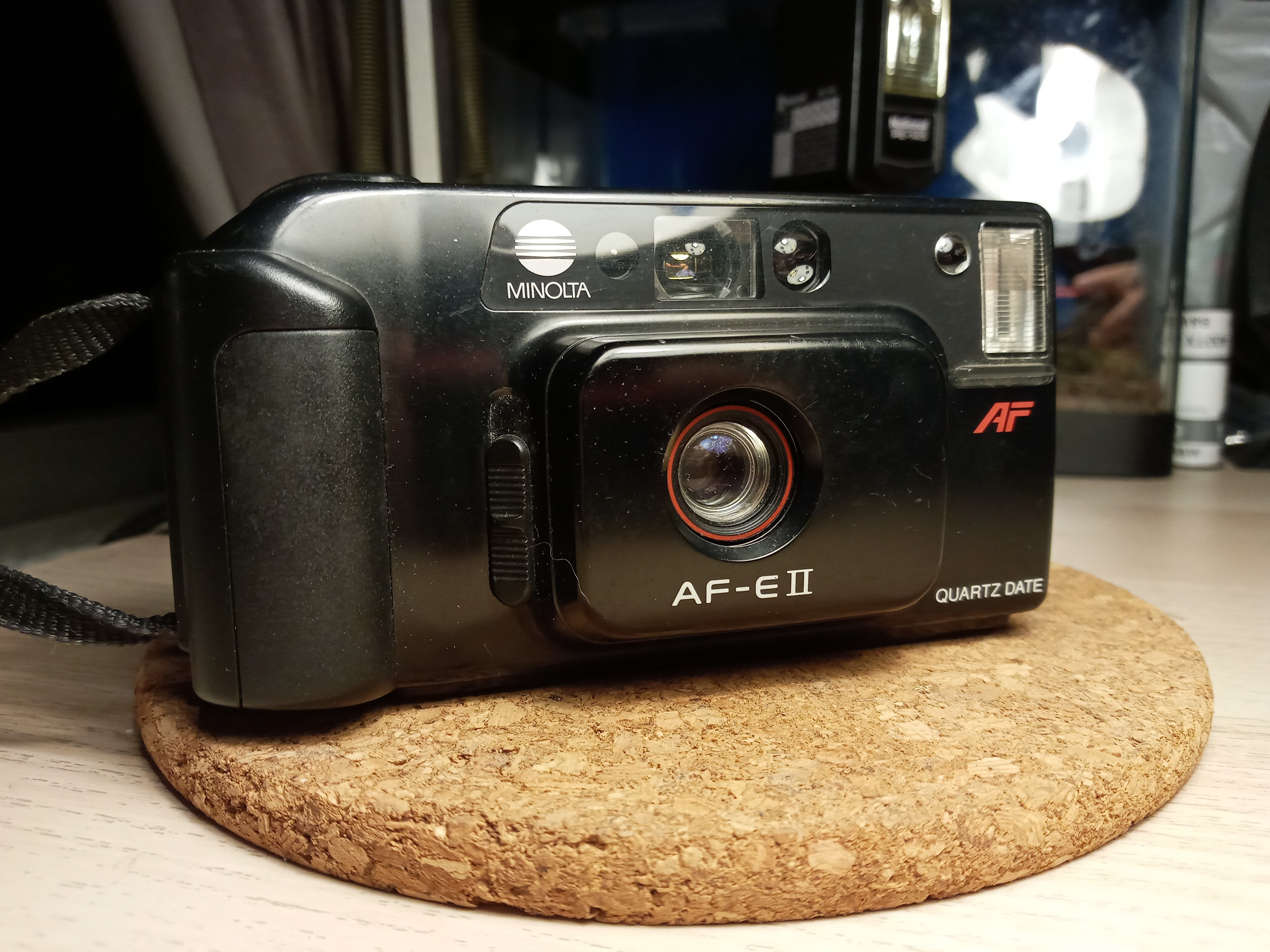 minolta point and shoot
