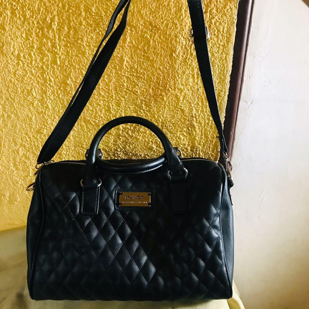 mango maroon solid sling bag