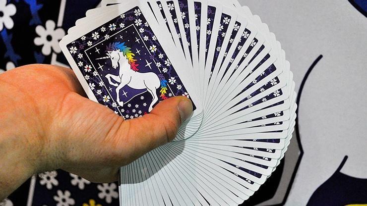 Poker Cards Bicycle Unicorn Playing Cards Regular Non Gilded Licorne Cartes a Jouer. USPCC 2018 air