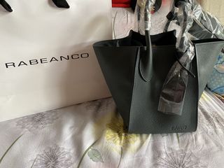 （分類：）位於 。 由 jennnnnl 提交（商品編號 1074157762，圖片 1）。簡介： 。
