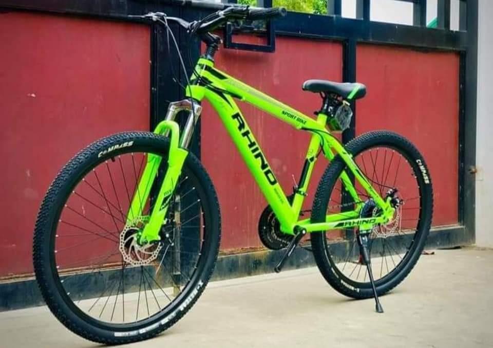 RHINO MOUNTAIN BIKE 27.5 Sports Equipment Bicycles Parts