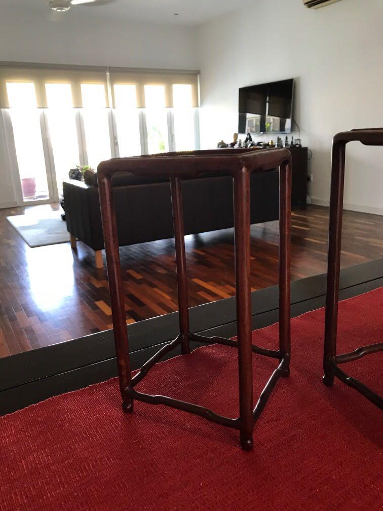 Set of Rosewood Stand, Furniture & Home Living, Home Decor, Vases