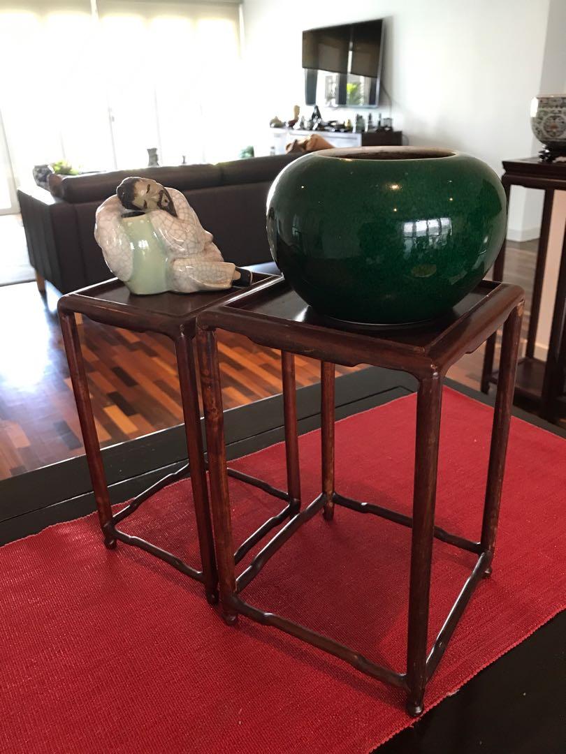 Set of Rosewood Stand, Furniture & Home Living, Home Decor, Vases