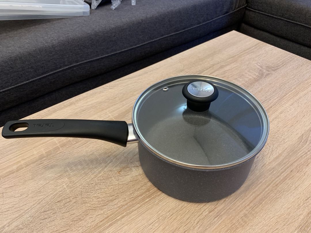 Tefal Induction Saucepan with Lid, Furniture & Home Living, Kitchenware