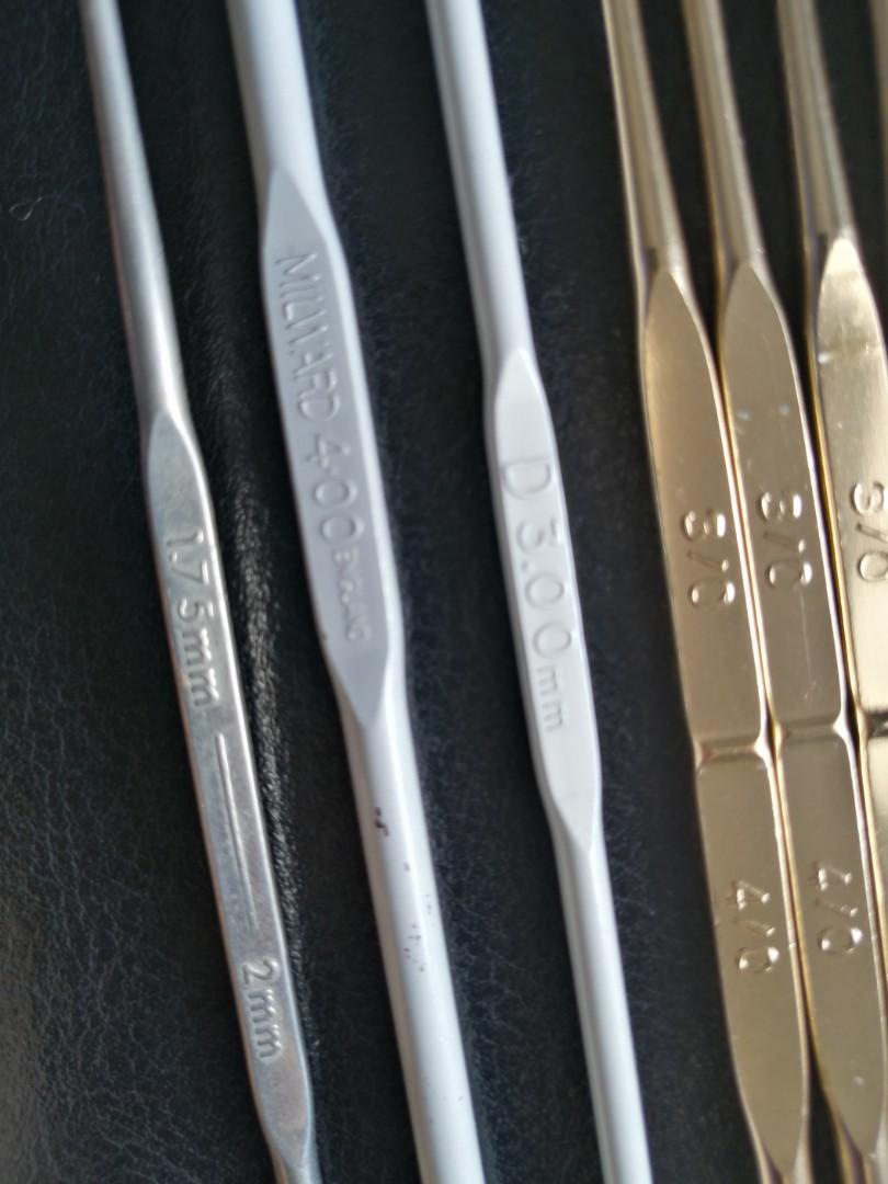 Tulip, Milward & Clover Crochet Hooks 10 pc available, Hobbies & Toys