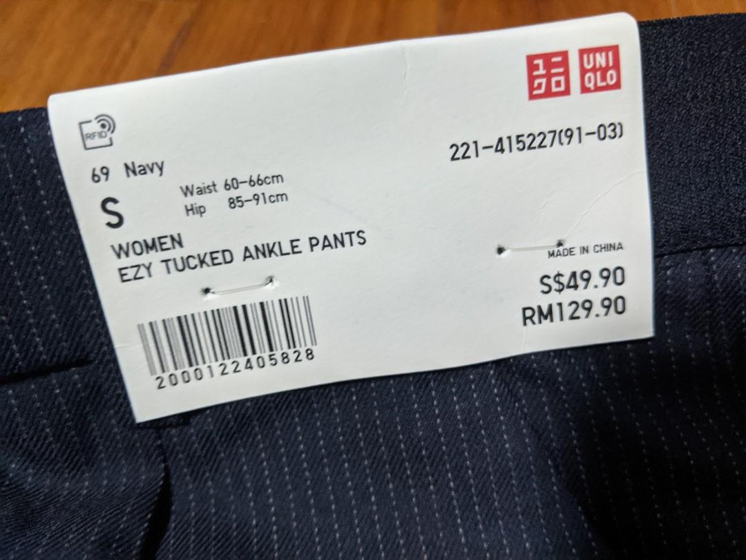 Uniqlo Ezy Tucked Ankle Pants Navy (BNWT), Women's Fashion, Bottoms, Other  Bottoms on Carousell