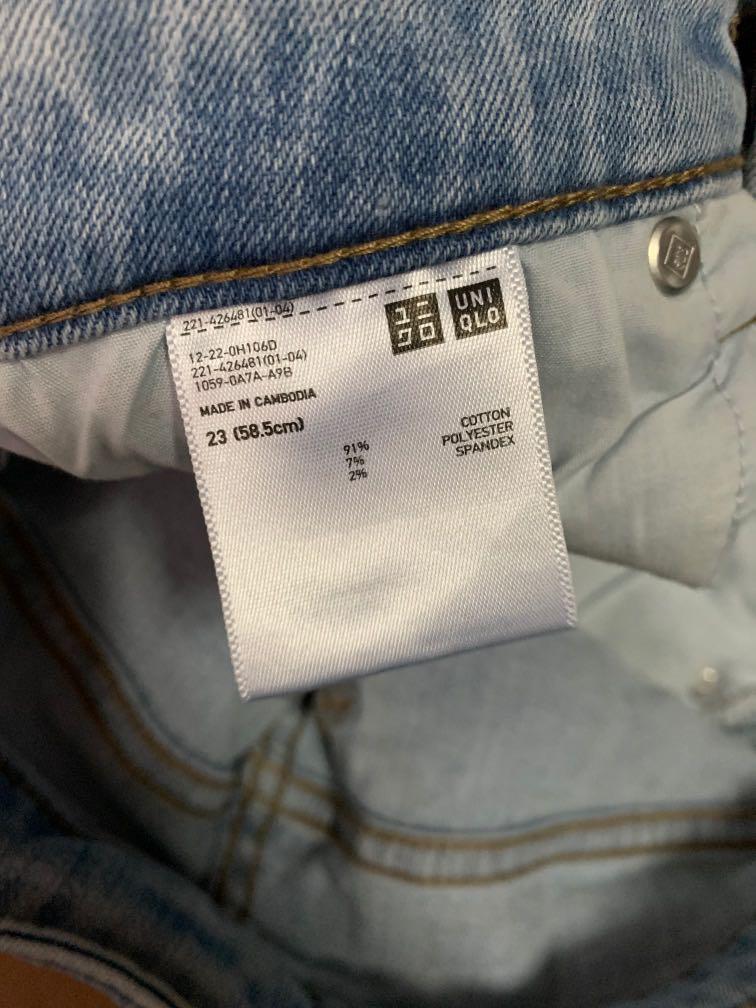 Uniqlo Ultra Stretch Distressed Jeans (Category: Jeans) located in Quezon City. Submitted by deyaaang (Listing ID 1074016866, Image 2). Description: Original price: 1,990 Rfs: Not my size Size: 23in Washed only. Brand new. Bought in Uniqlo Gateway. No flaws. Not overrun. .
