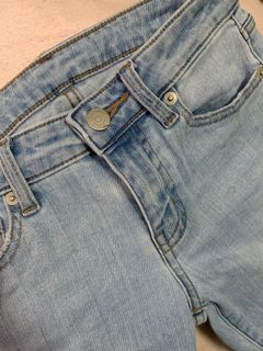 (Category: ) located in . Submitted by deyaaang (Listing ID 1074016866, Image 1). Description: .