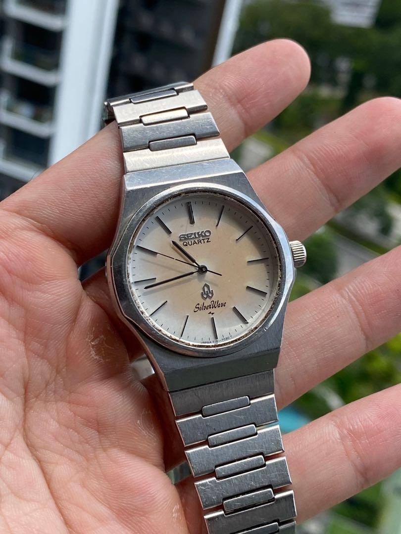Vintage Seiko Silverwave Quartz 1960s 7121-7030, Men's Fashion, Watches &  Accessories, Watches on Carousell