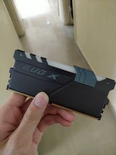 （分類：）位於 。 由 marcus.k. 提交（商品編號 1078832839，圖片 1）。簡介： 。