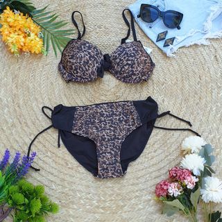 (Category: ) located in . Submitted by ohogorgeous (Listing ID 1078897716, Image 1). Description: .