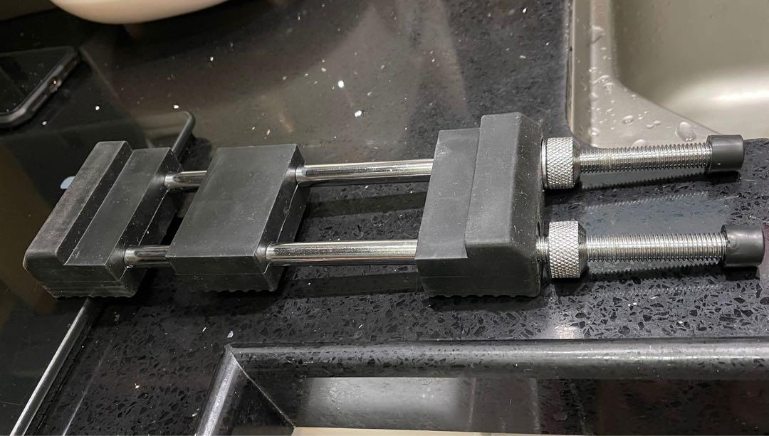 不銹鋼磨刀石座 適用於不同牌子或長度的磨刀石 廚房用具 Carousell