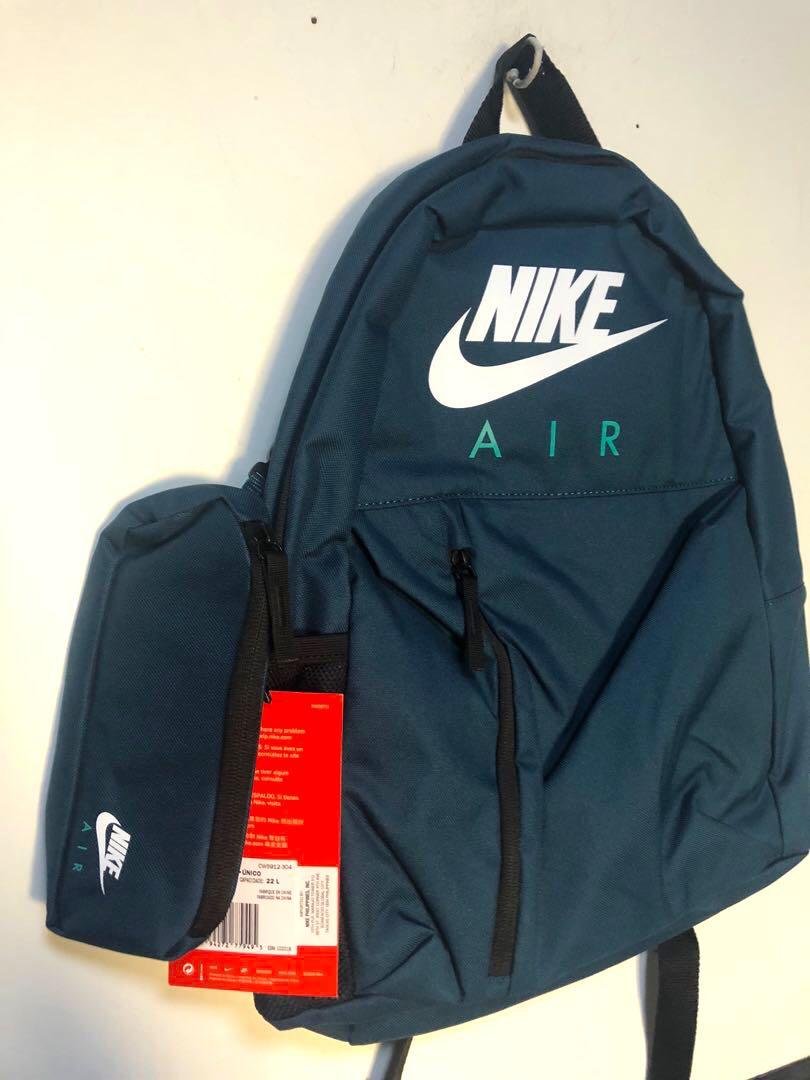 Allemaal Industrieel Lenen 💯% Authentic Nike Misc Divers Backpack, Men's Fashion, Bags, Backpacks on  Carousell
