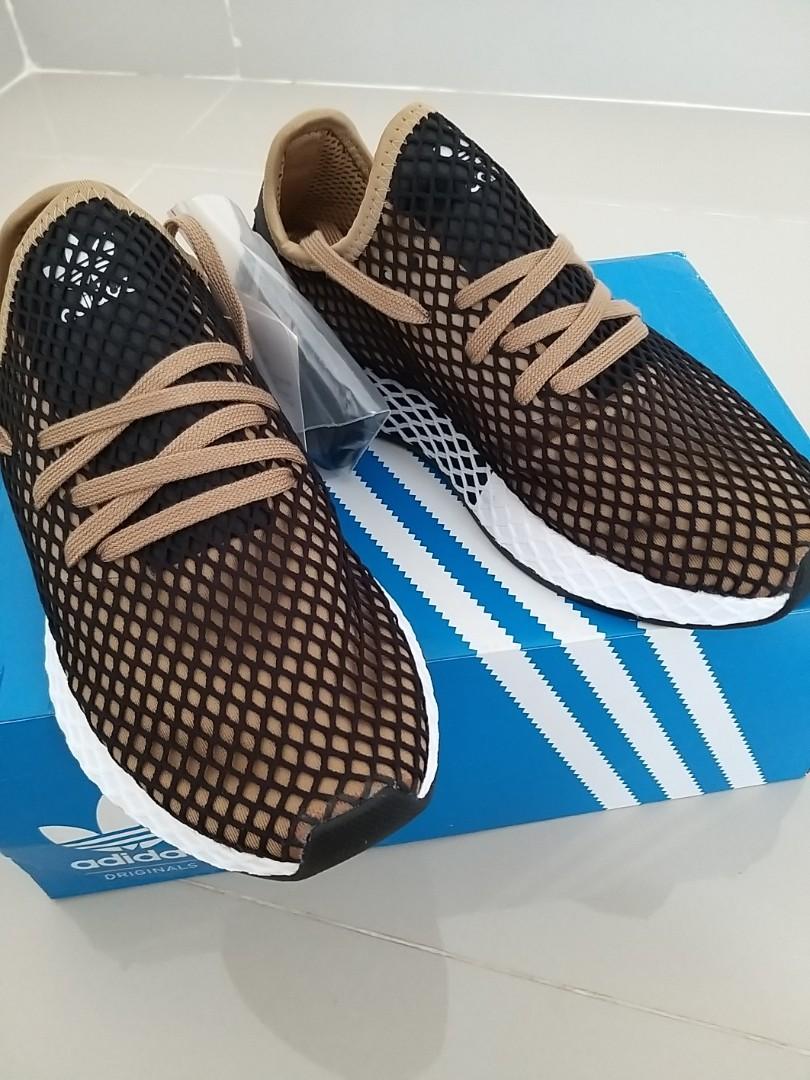 Adidas Deerupt Runner, Fesyen Pria, Sepatu , Sneakers di Carousell