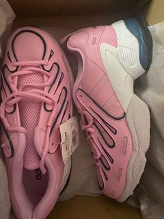 (Category: ) located in . Submitted by xbieeeee (Listing ID 1078911286, Image 1). Description: .
