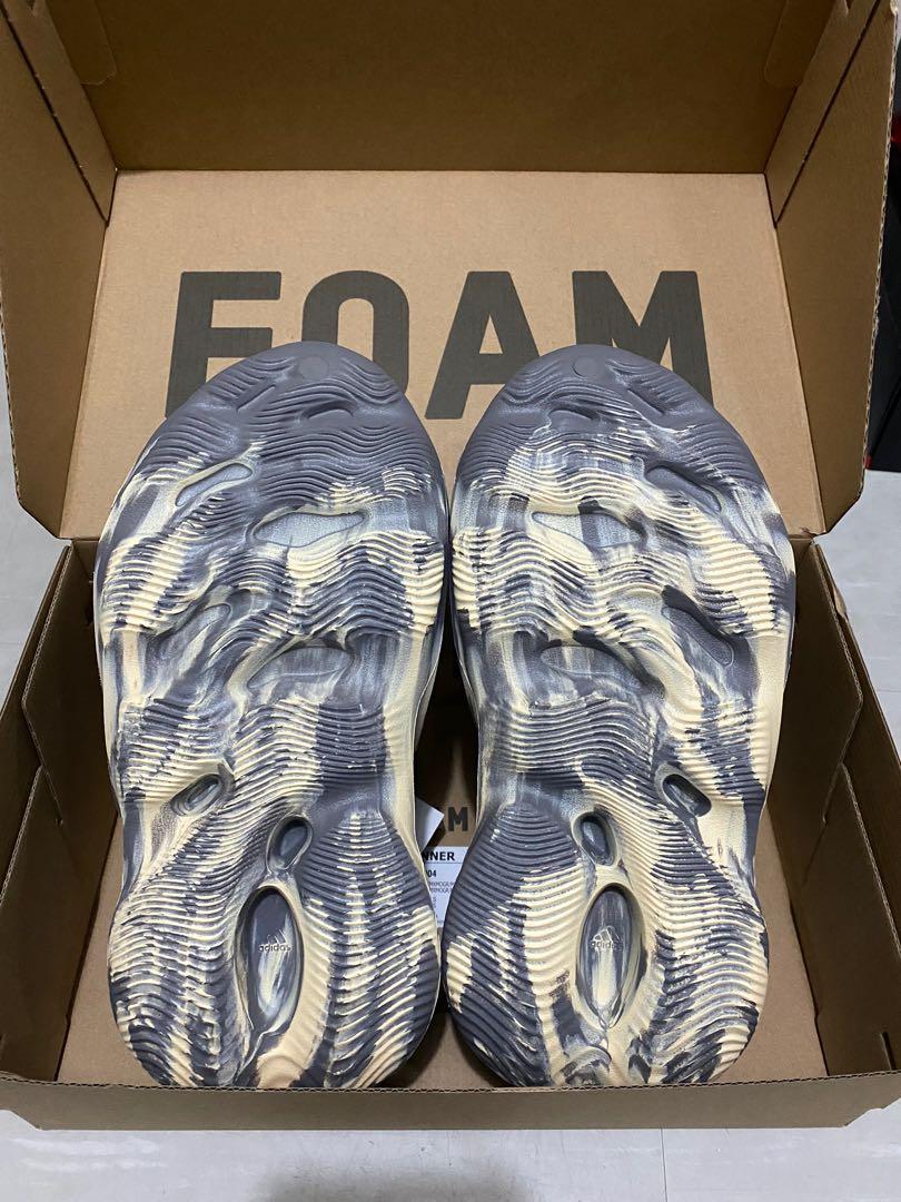 adidas Yeezy Foam Runner MXT Moon Grey, Men's Fashion, Footwear ...