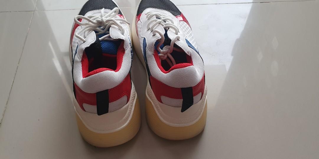 Aldo astaondra top