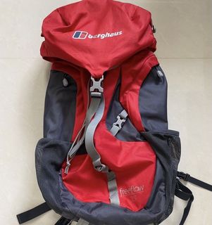 （分類：）位於 。 由 oliolober 提交（商品編號 1078777108，圖片 1）。簡介： 。
