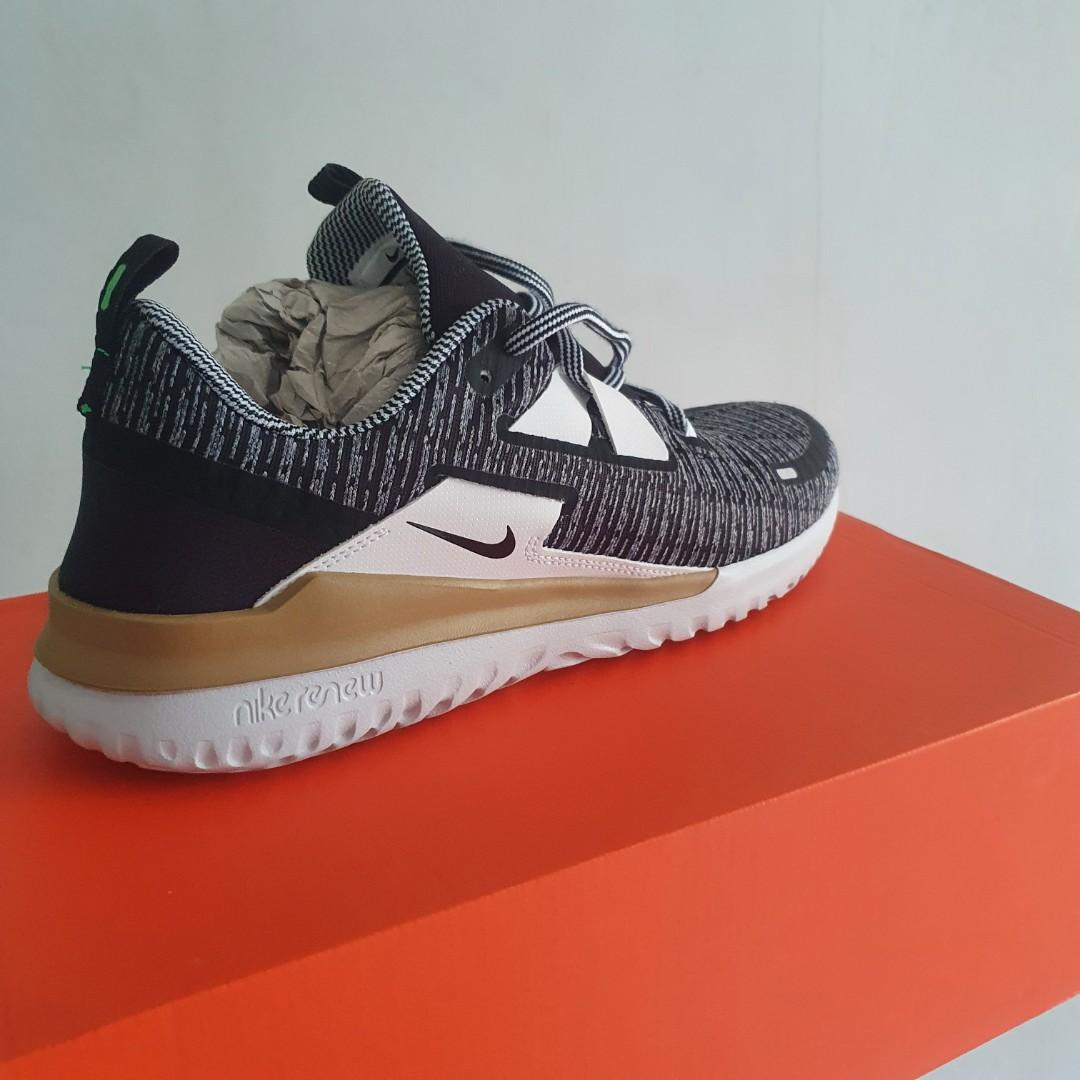 BNIB Nike Renew Arena SE