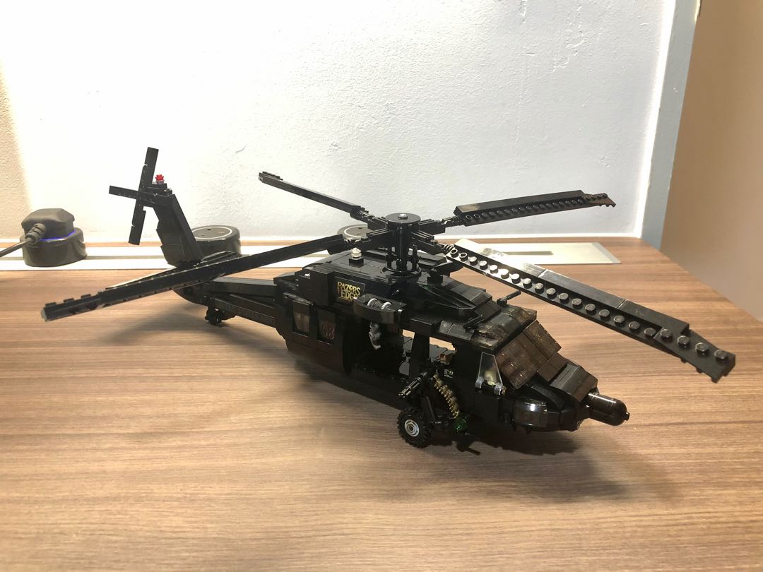 Brickmania black hawk cheap