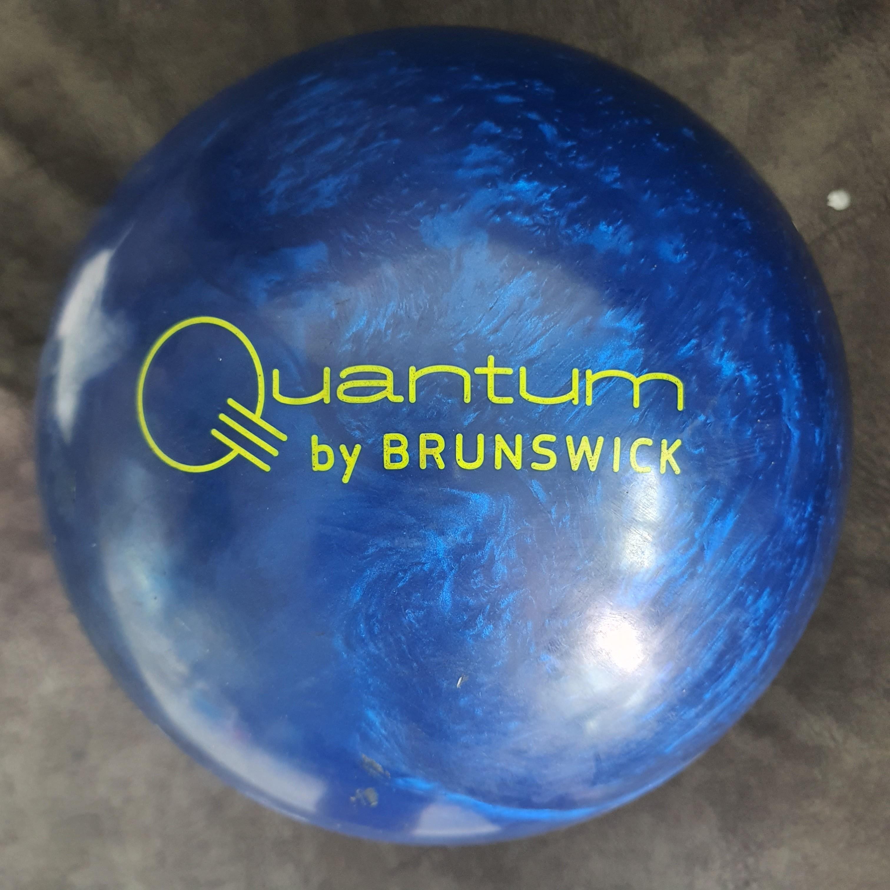 Brunswick Quantum Bias Pearl Bowling Ball, Sports Equipment, Sports