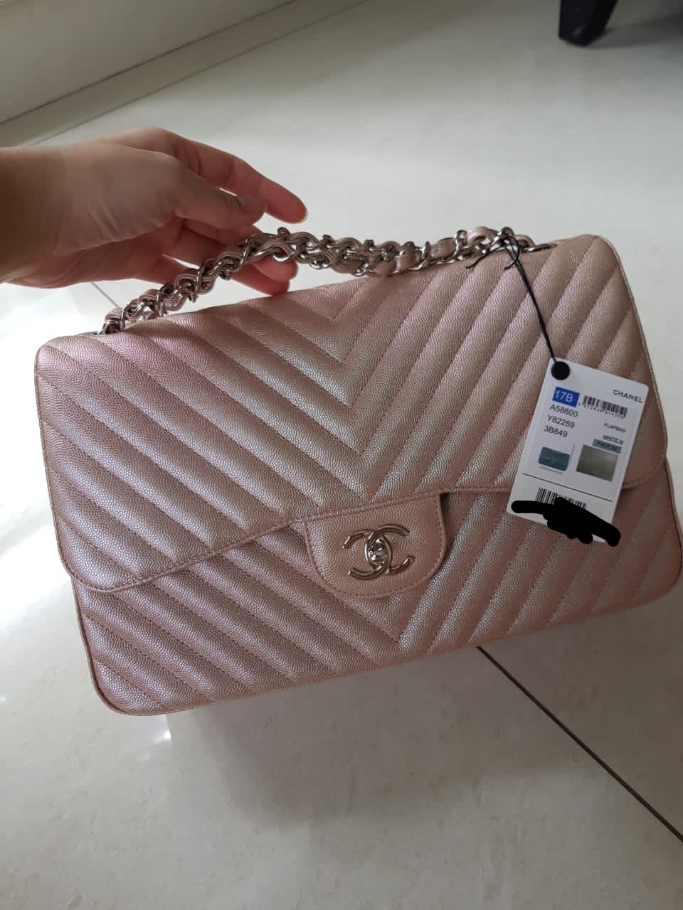 Chanel Classic Wallet on Chain 17B Iridescent Rose Gold Chevron