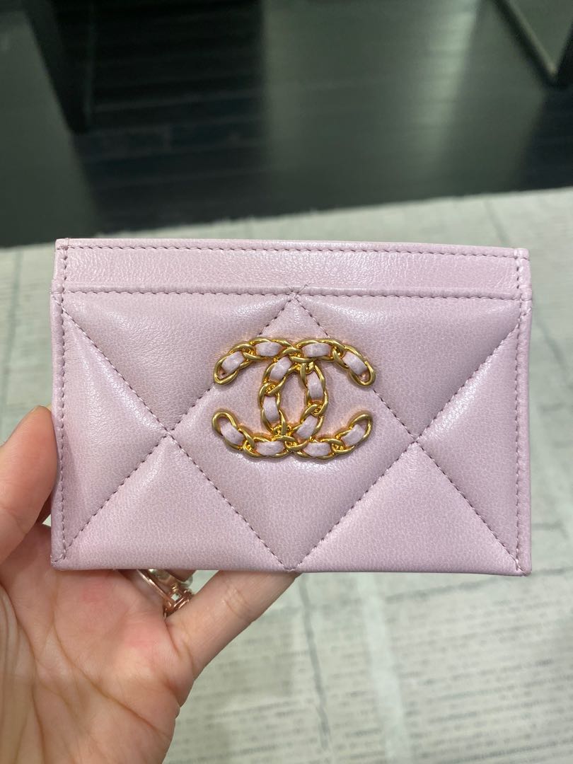 Chanel 19 SLG Flat Cardholder, Pink Lambskin Leather, Gold Hardware, New in  Box GA001