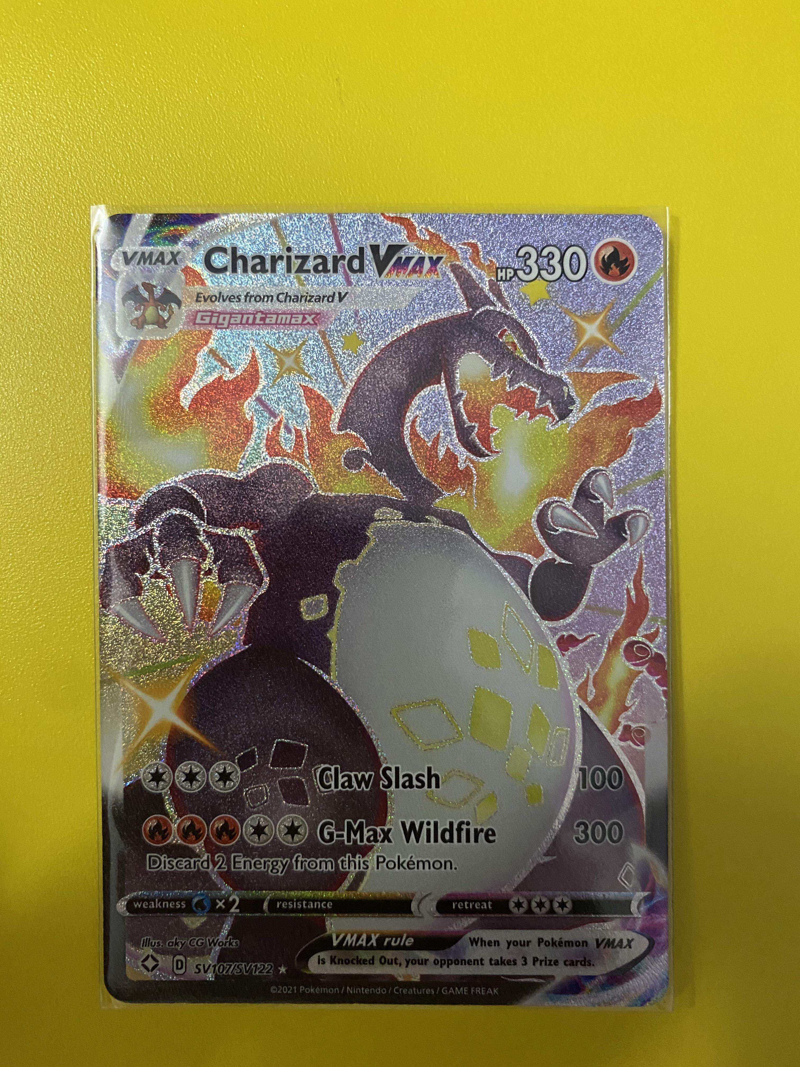 Charizard VMAX, Hobbies & Toys, Toys & Games on Carousell