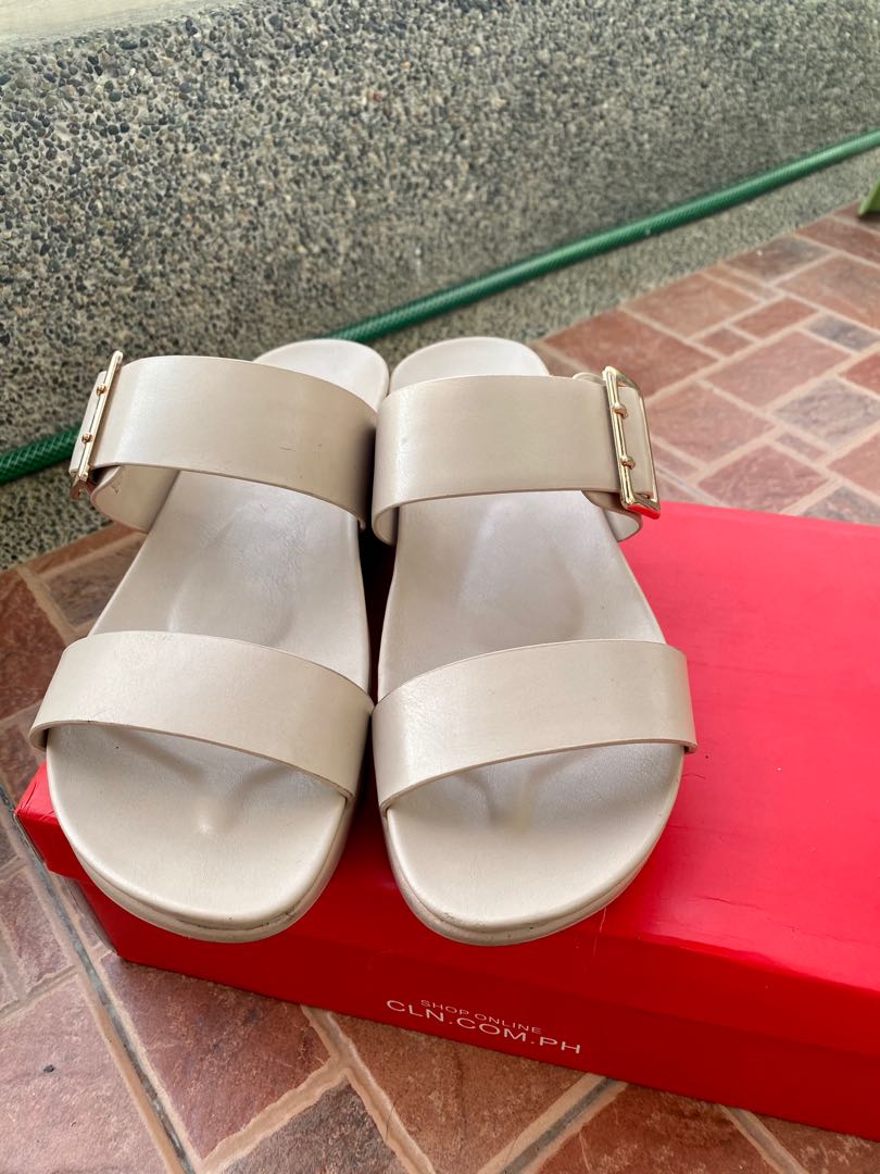 CLN 19H KINGMAN SLIDES FLAT SANDALS Women s Fashion Footwear