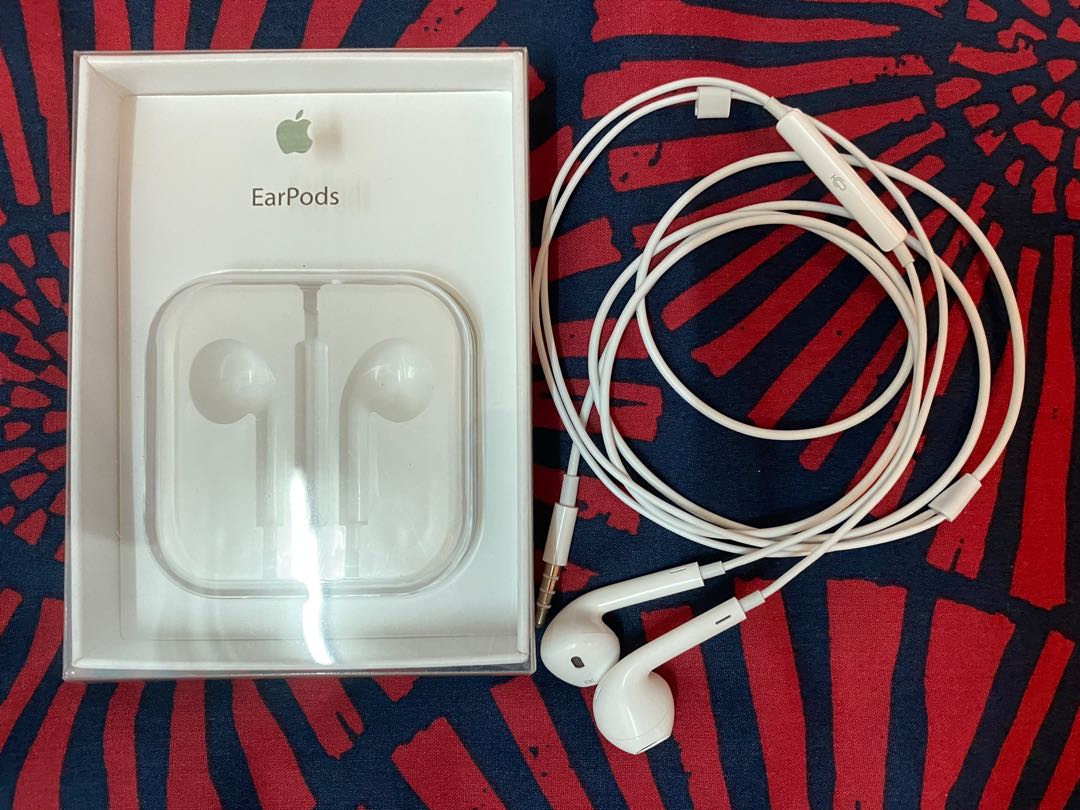 broken earpods