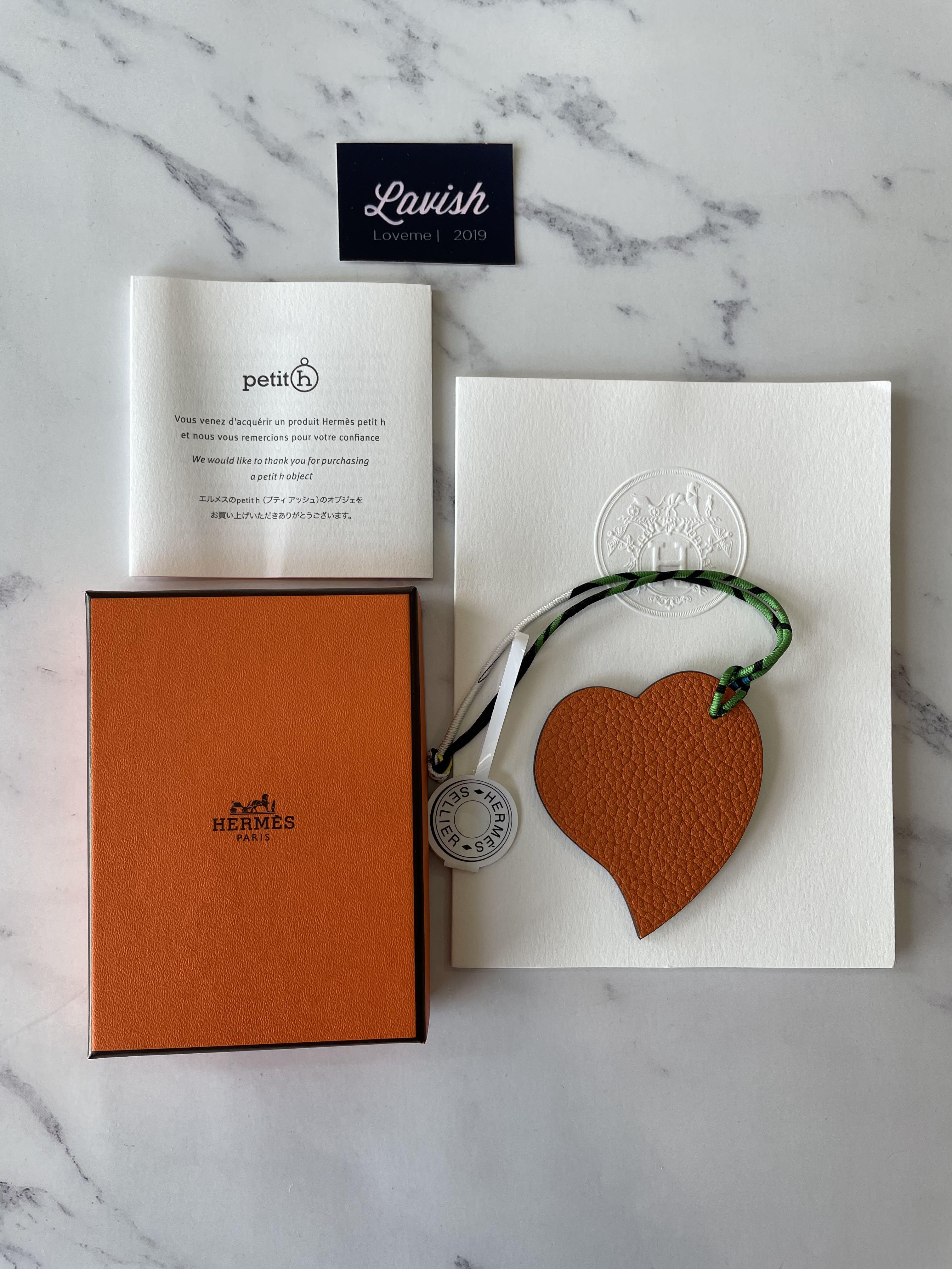 Hermes heart deals charm