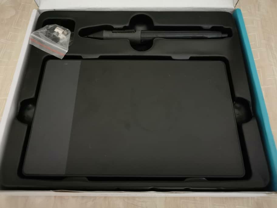Huion USB drawing/writing tablet for windows, Mobile Phones & Gadgets